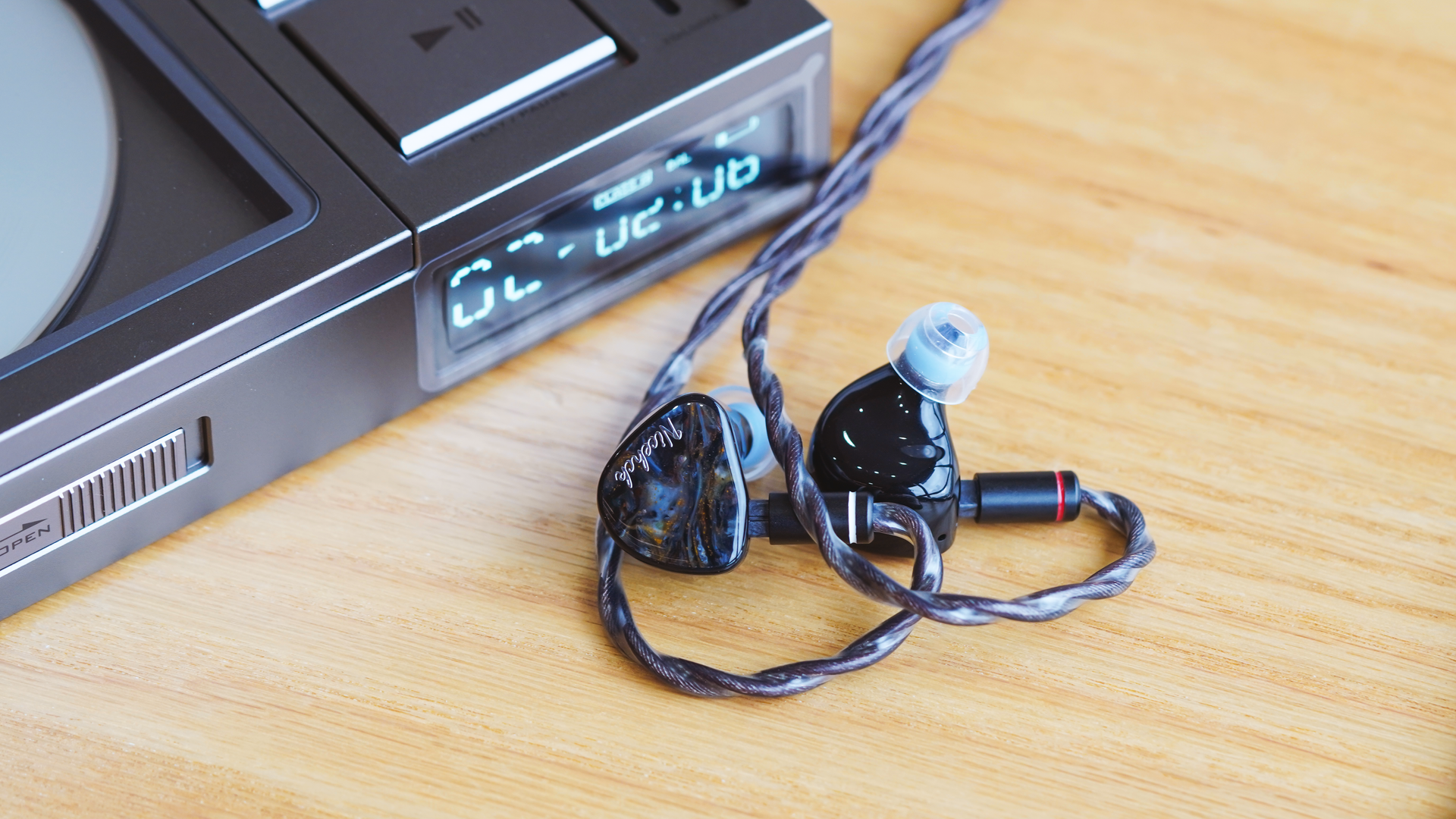 slider image 1621243260e1af0c20-0