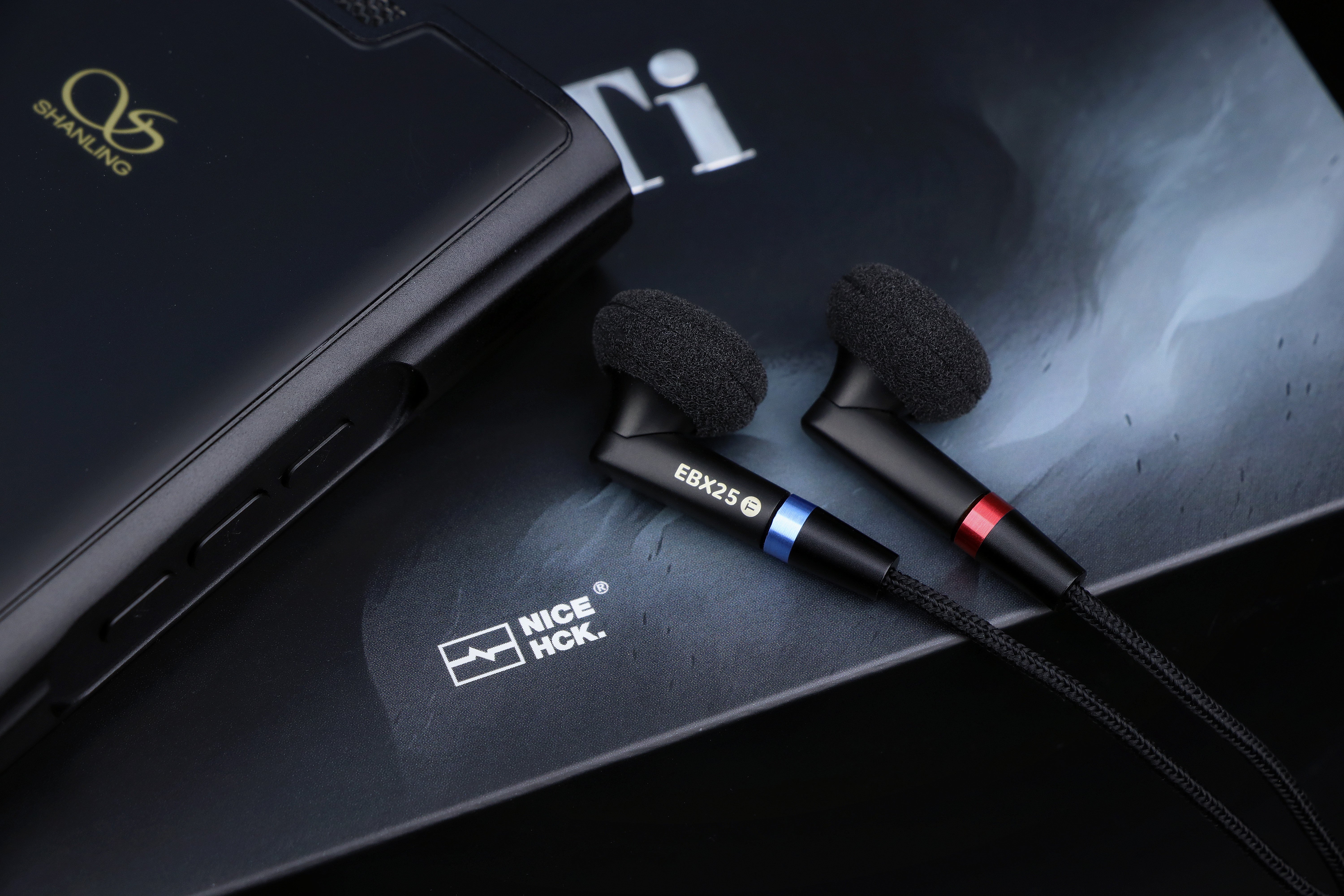 フラッグシップ・フラットヘッドイヤホンが再定義：NiceHCK EBX25Ti