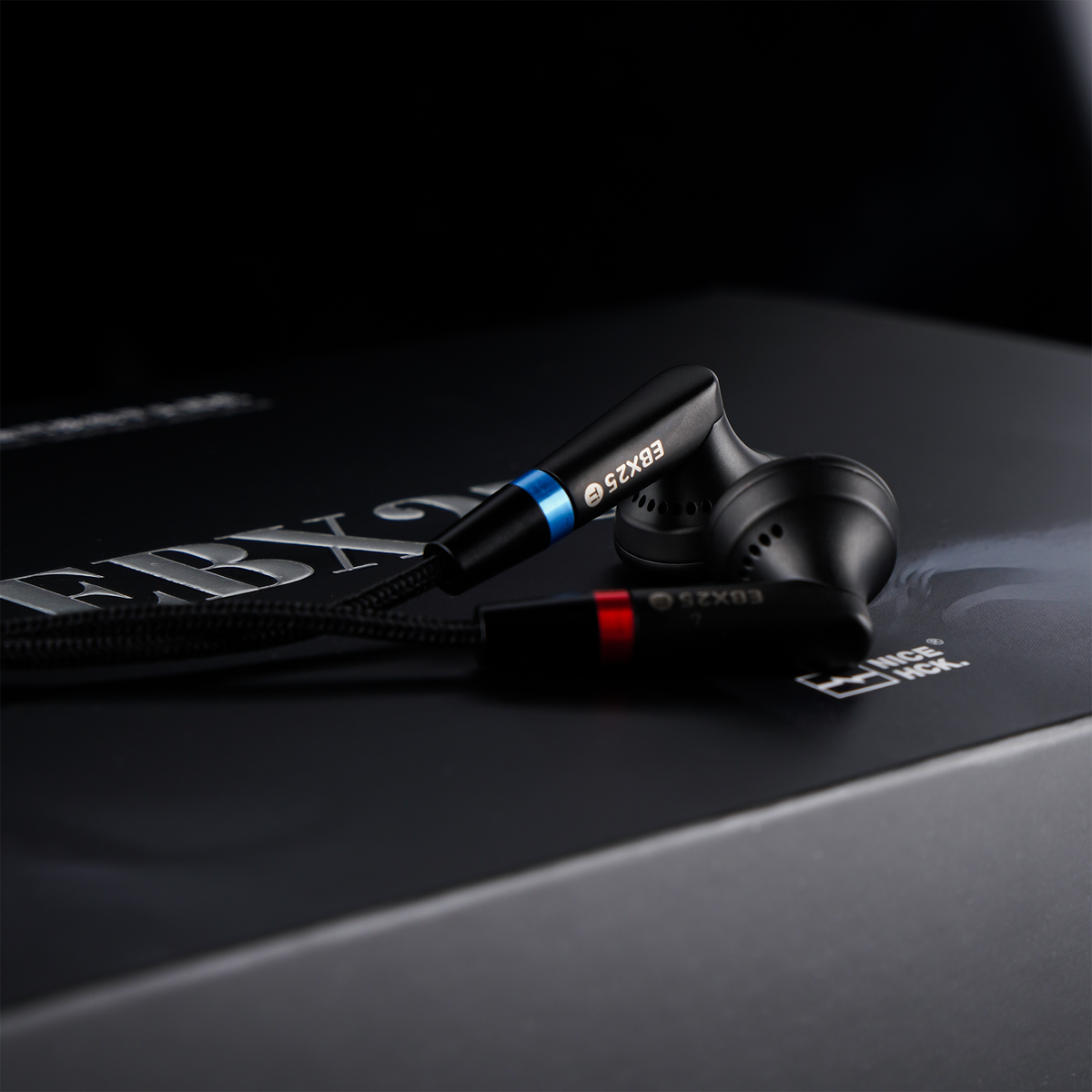 NICEHCK EBX25Ti Earbuds HiFi IEM Wired Headset 3.5mm/4.4mm Jack Wire E NICEHCK EBX25Ti Earbuds HiFi IEM Wired Headset 3.5mm/4.4mm Jack Wire E