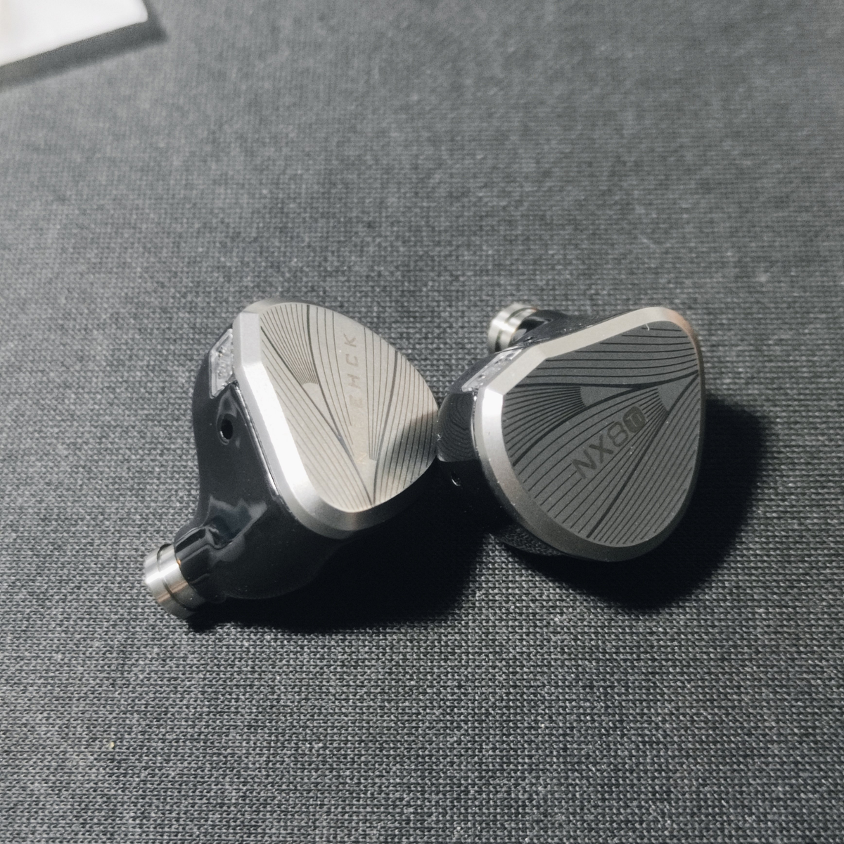 NiceHCK NX8 Ti - The V shape king